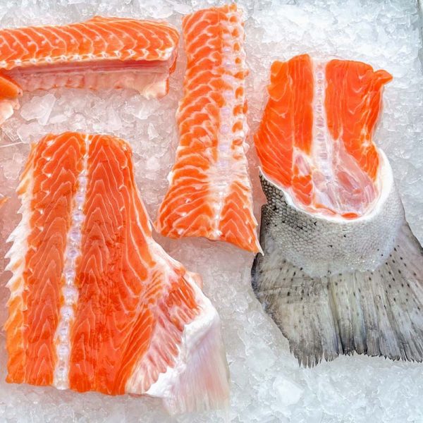 salmon fish bone2 I FRESHEST MARKETING SDN BHD 三文鱼骨 Salmon Fish Bones iFresh2u! Online Seafood Delivery From Sekinchan to your Doorstep. We supply complete range of local seafood, meat, chicken, vegetables, fruits and many more.